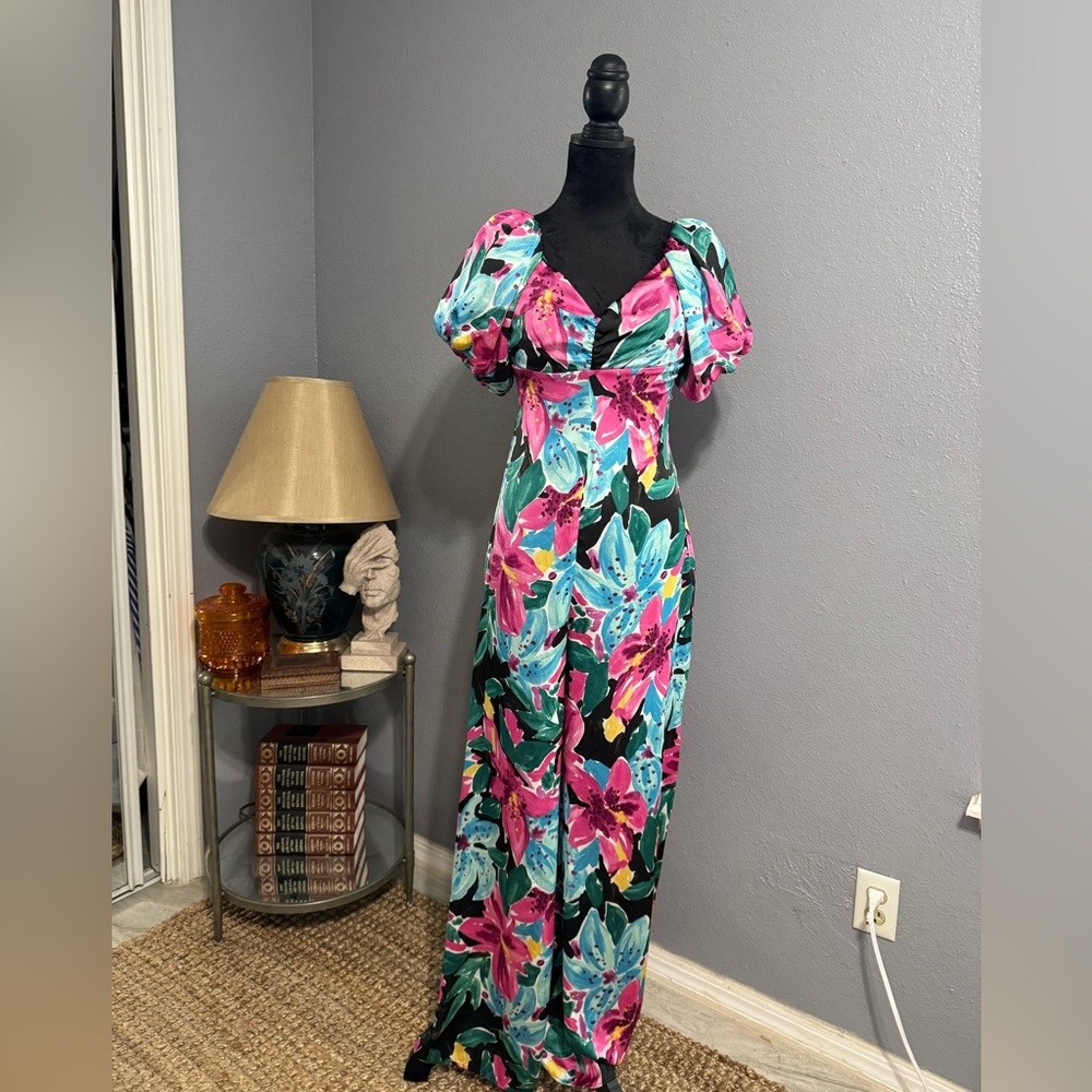 Brand New Zara jumpsuit/ Romper